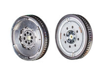 Imagen de Volante Bimasa Kia Carnival 07-25